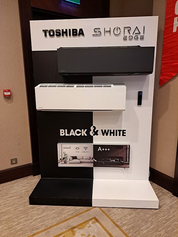 Toshiba Haori ve Shorai Edge Black&White klima