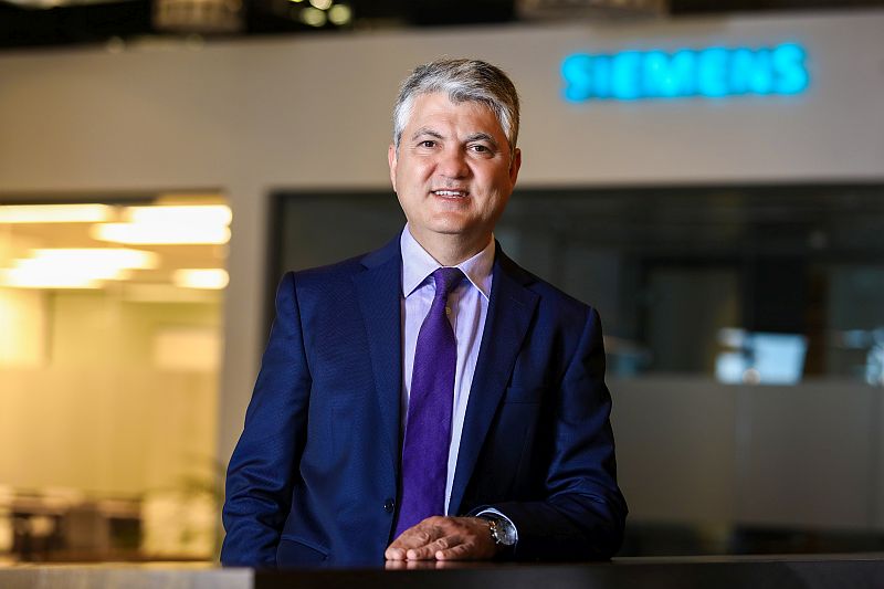 Siemens Türkiye Bölgesel Çözümler ve Servisler Bölümü Ülke Yöneticisi Tolga Afşin