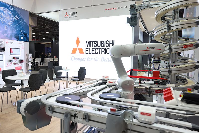 Mitsubishi Electric Türkiye Fabrika Otomasyon Sistemleri, Robot Yatırımları Zirvesi ve Sergisi'nde büyük ilgi gördü