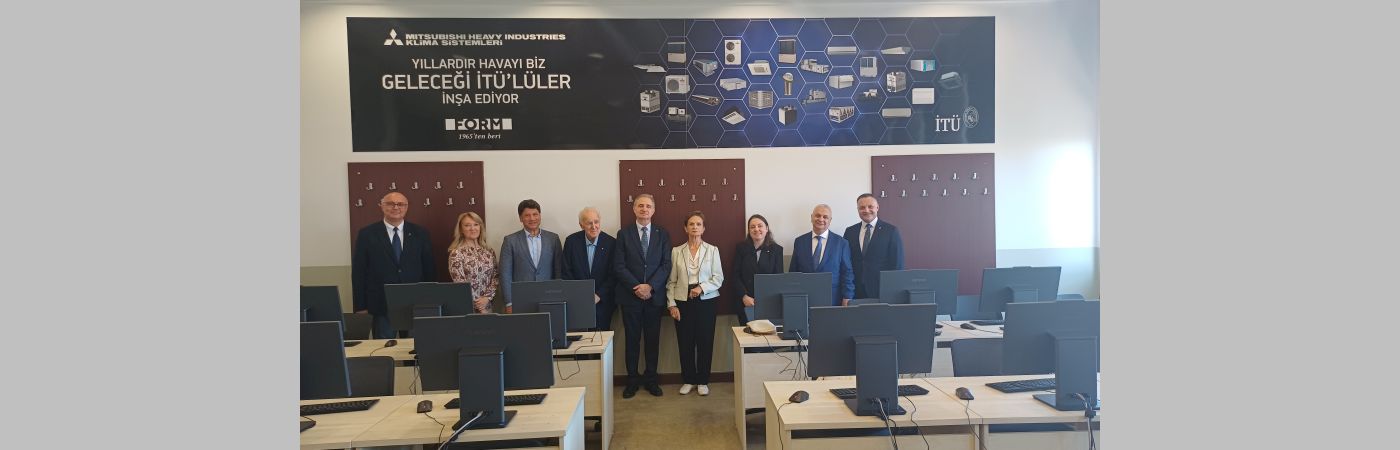 İTÜ Makina Fakültesi Bedi Korun Bilgisayar Laboratuvarı Öğrencilerle Buluşmaya Hazır